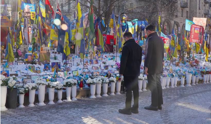 Зеленський та Рютте ушанували на Майдані Незалежності пам'ять загиблих українських захисників і захисниць